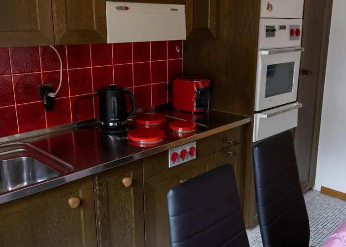 Hotel-restaurant Bed & Breakfast 2*