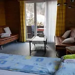 Hotel-restaurant