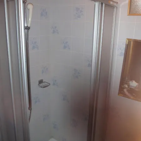 Frühstückspension Hotel-restaurant 2*