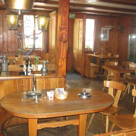 Hotel-restaurant Bed & Breakfast 2*