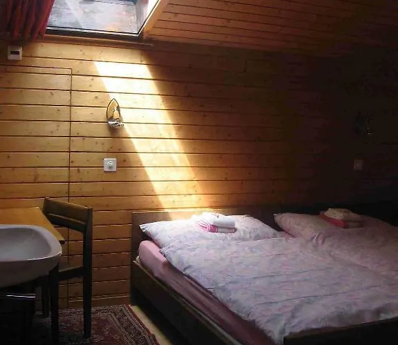 Bed and Breakfast Hotel-restaurant